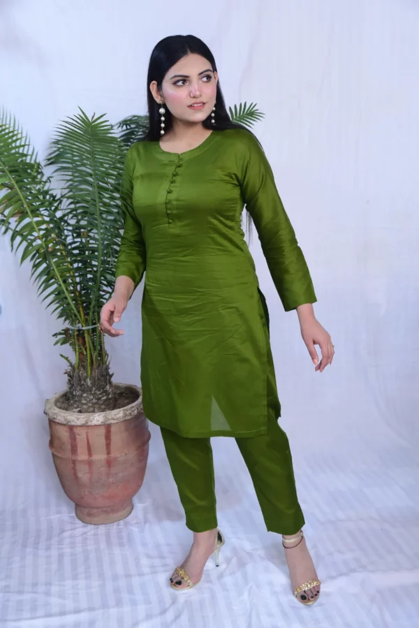 Two Piece Plain Lawn (DS04GOP) - Image 9