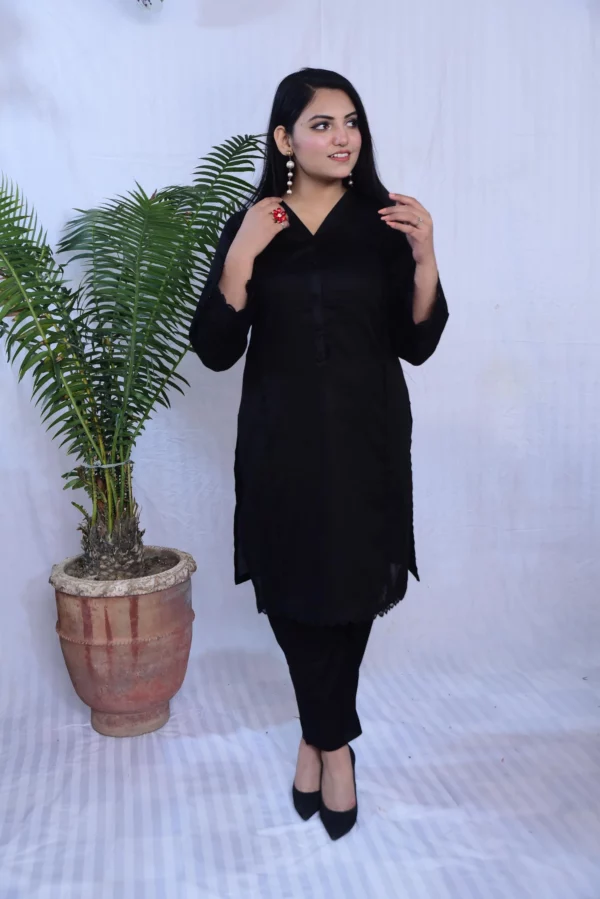 Two Piece Stitched Lawn(DS01YCB) - Image 7